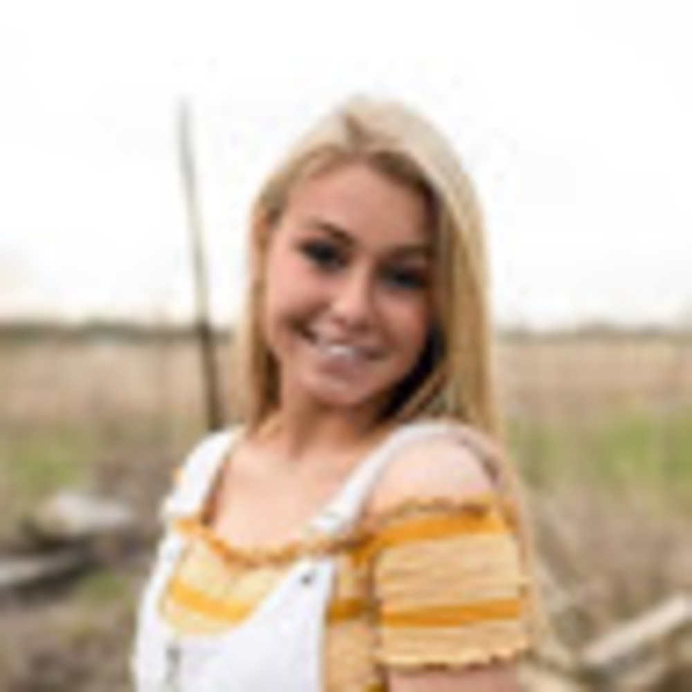 Meet your Posher, Maddie